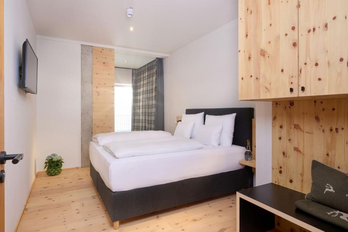 Hotel Der Einrichter Straubing Exteriör bild