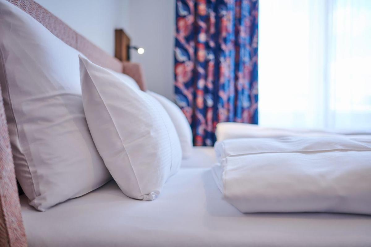 Hotel Der Einrichter Straubing Exteriör bild
